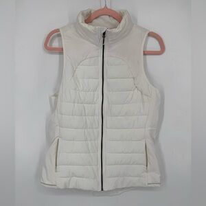 Tangerine Women's White Quilted Vest With Zipper Pockets Size Medium